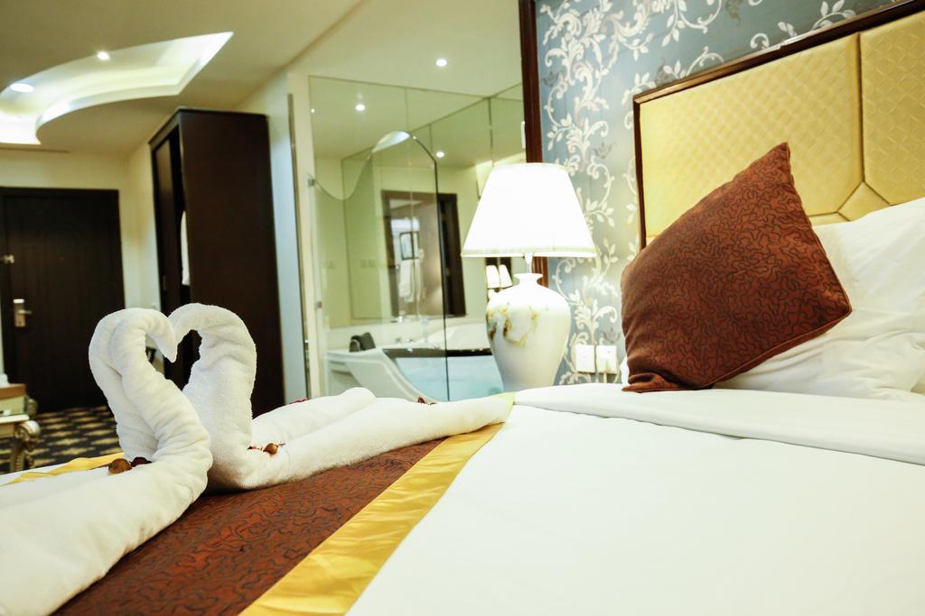 Rest Night Serviced Apartments- Alhamra Эр-Рияд Экстерьер фото Deluxe Room