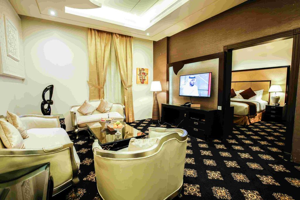 Rest Night Serviced Apartments- Alhamra Эр-Рияд Экстерьер фото Suite