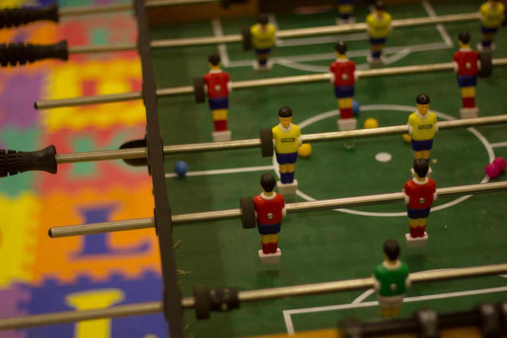 Rest Night Serviced Apartments- Alhamra Эр-Рияд Экстерьер фото Table football
