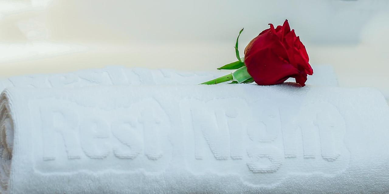 Rest Night Serviced Apartments- Alhamra Эр-Рияд Экстерьер фото